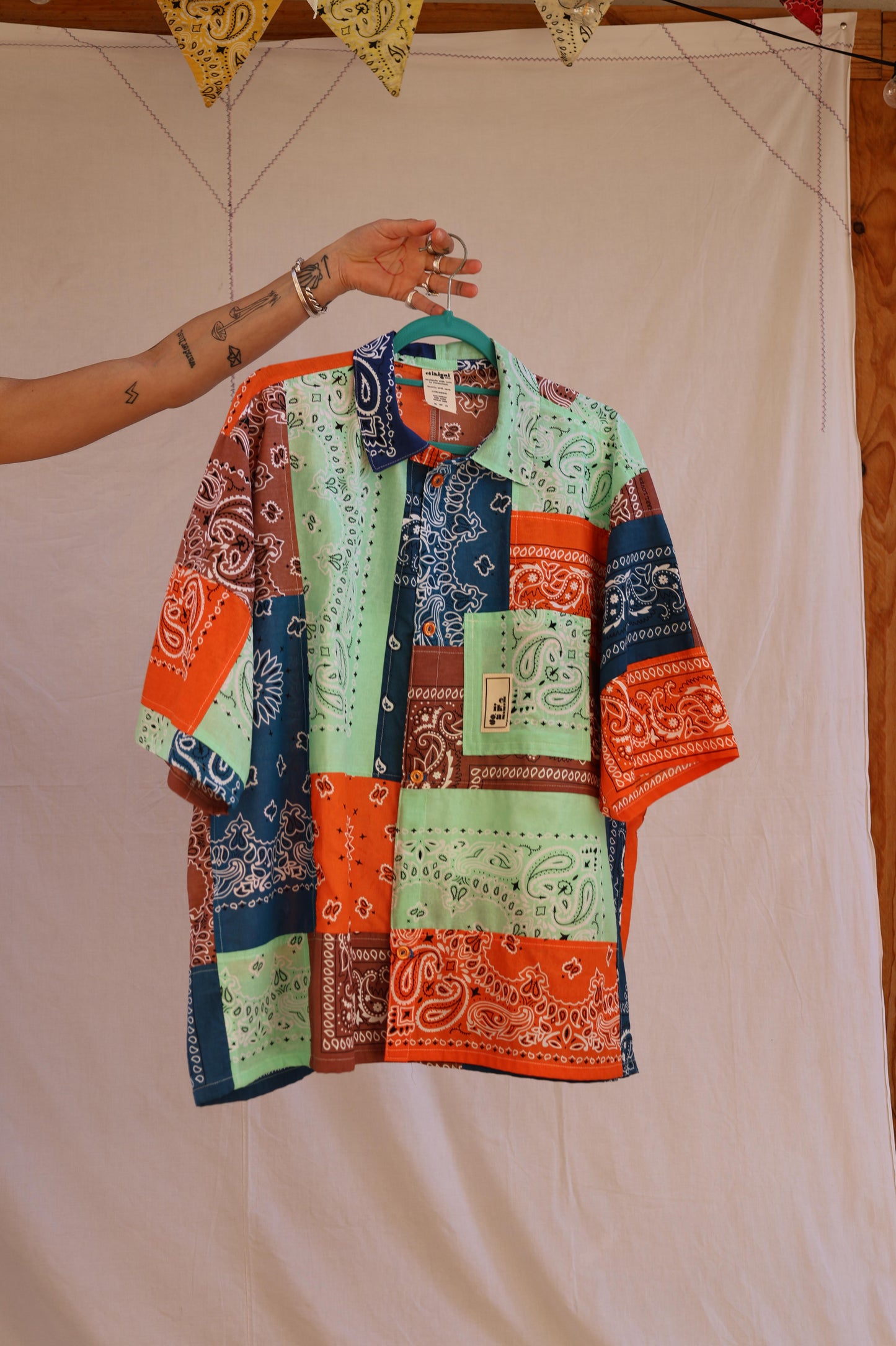 Camisa patchwork multicolor