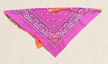 Bandanas bordadas con tiras
