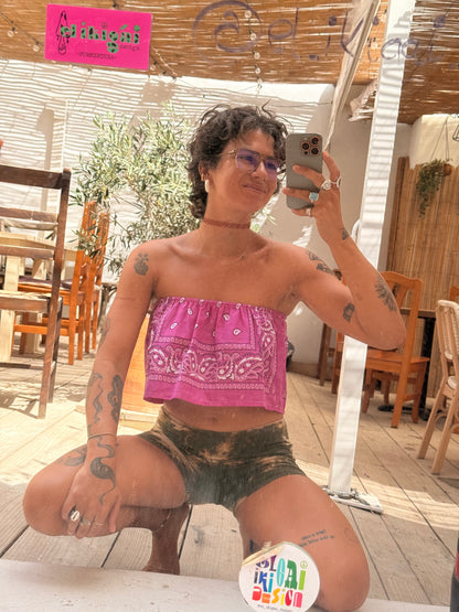 Elastic top