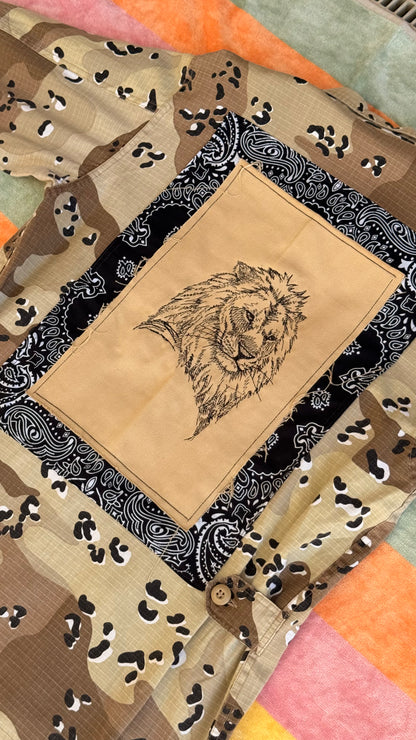 Chaqueta army lion