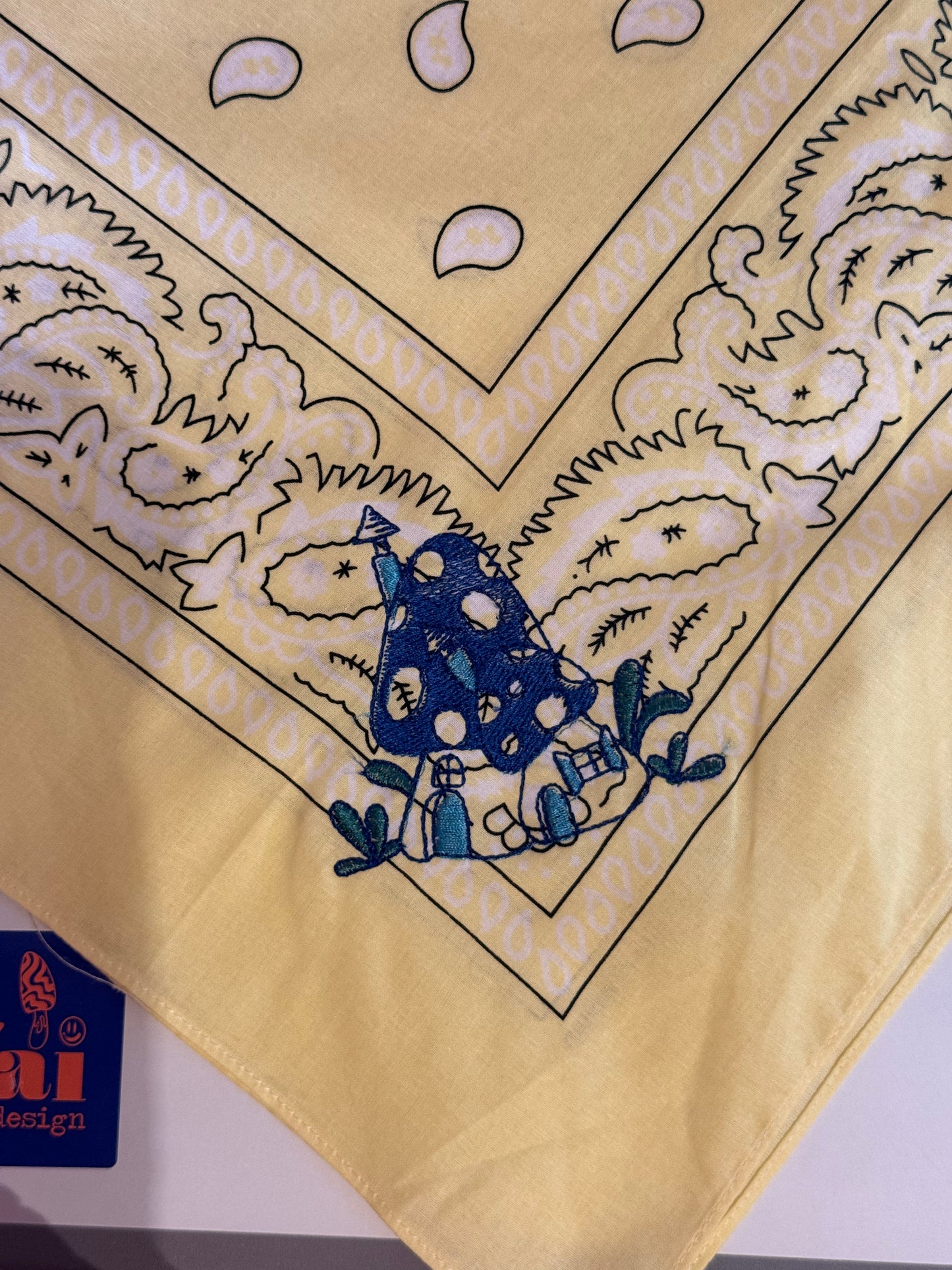 Bandanas bordadas