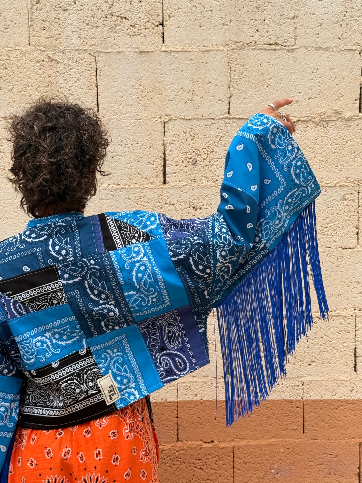 Kimono con flecos